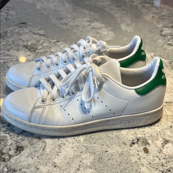 Adidas Stan Smith White Sneakers Size 7.5. - Picture 4 of 8